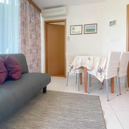 Romina Zambratija (Istria)