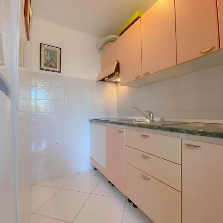 Apartment Romina