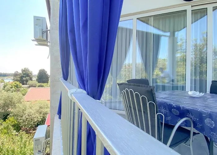 Romina דירה זמברטיה